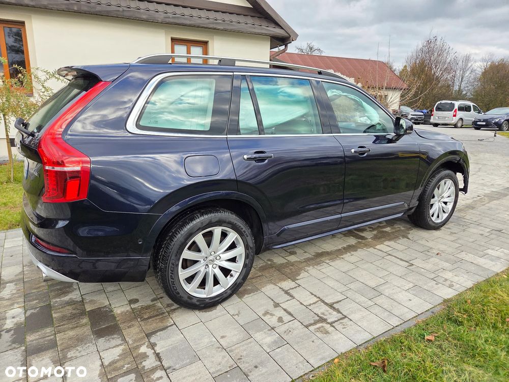 Volvo XC 90 - 6