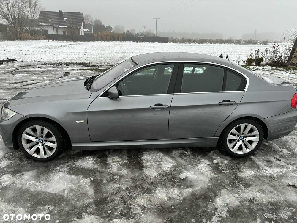 BMW Seria 3 318i - 5