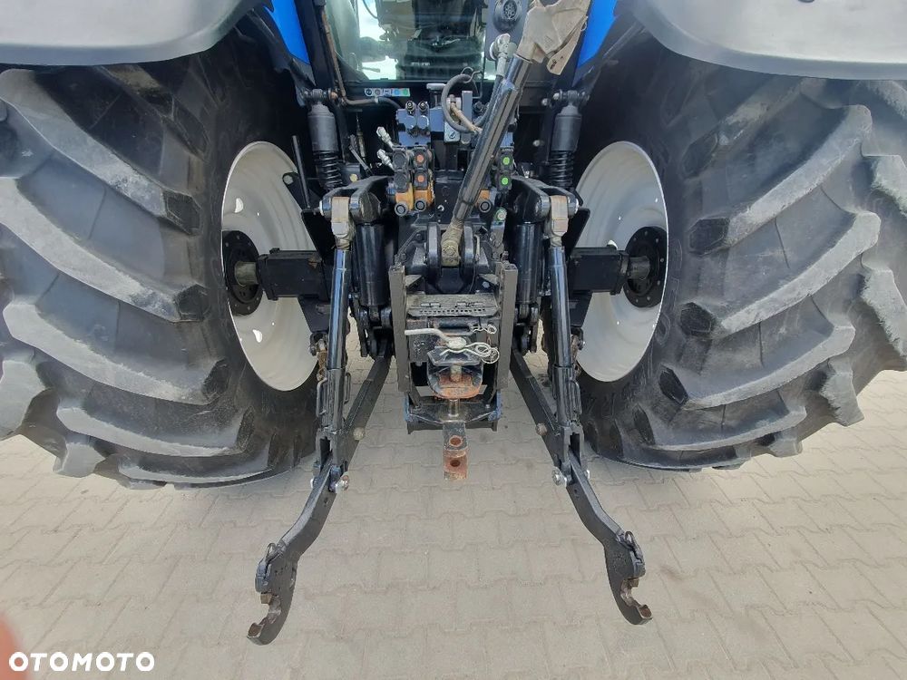 New Holland TM 175 - 6