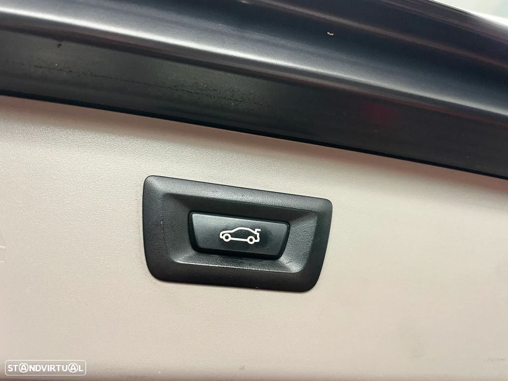 BMW 520 d Touring Luxury Line - 26