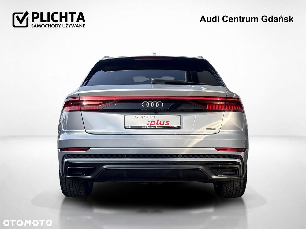 Audi Q8 - 4