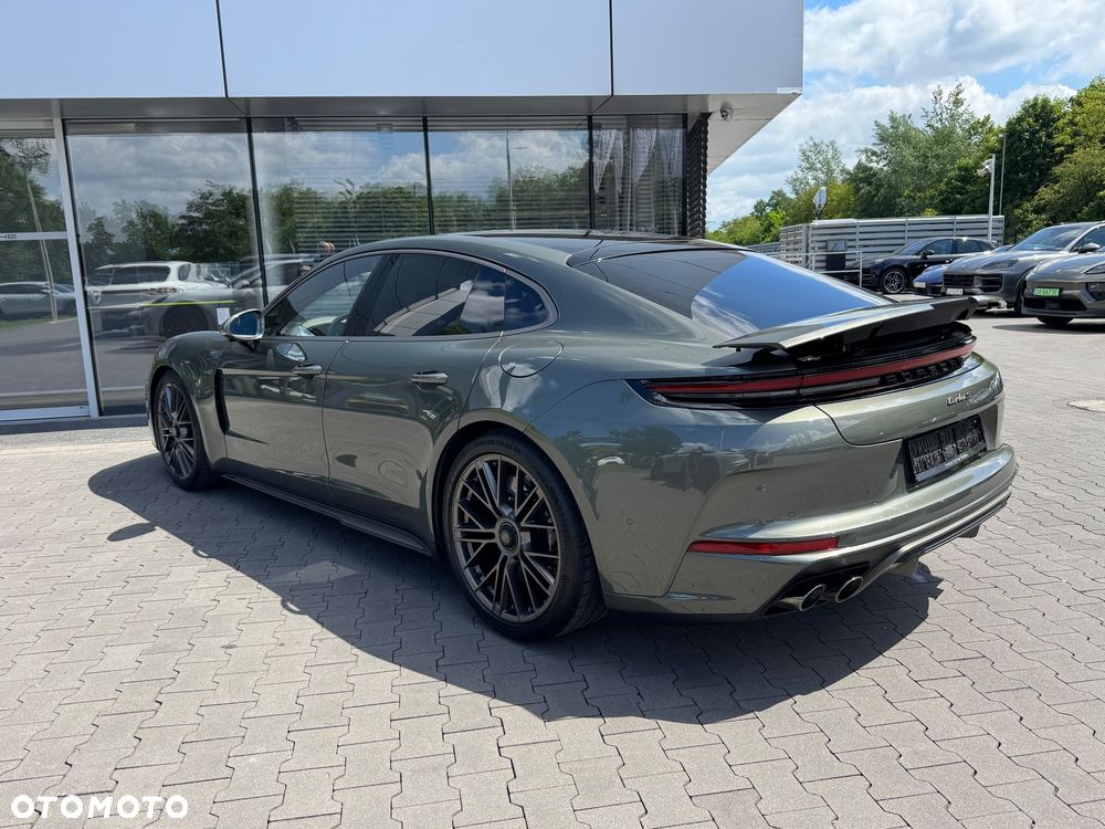 Porsche Panamera Turbo S E-Hybrid PHEV - 6