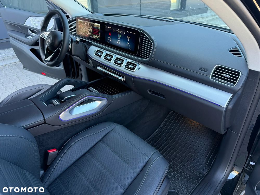 Mercedes-Benz GLE - 11