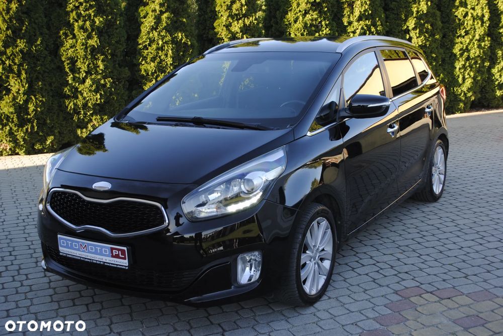 Kia Carens 1.7 CRDi 115 Dream Team Edition - 2