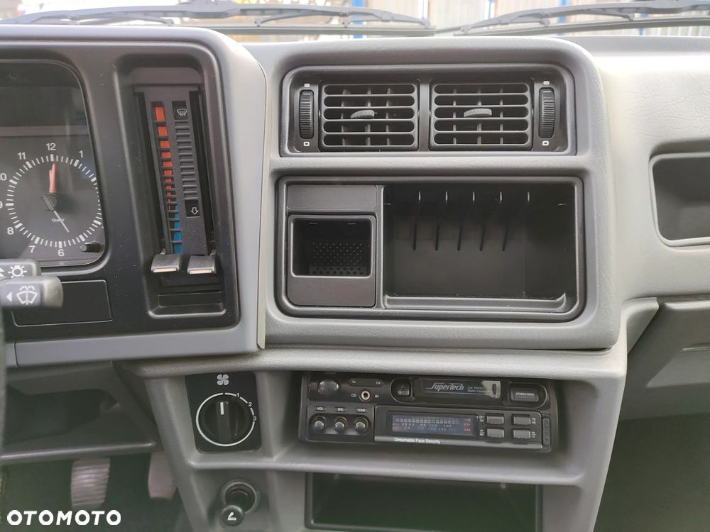 Ford Sierra 1.6 CL - 18