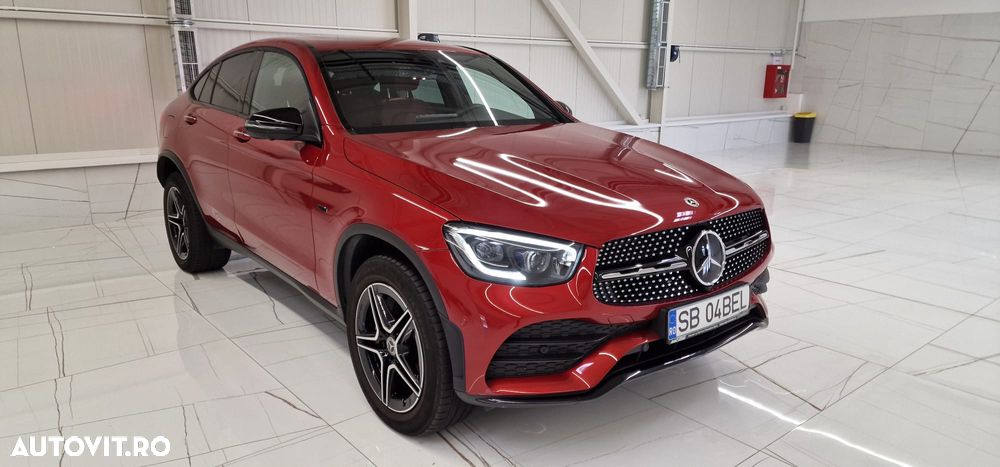 Mercedes-Benz GLC Coupe 300 4MATIC MHEV - 3