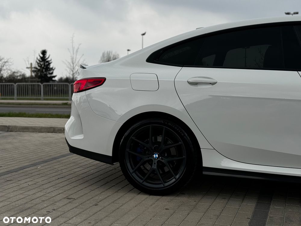 BMW Seria 2 220d M Sport sport - 18