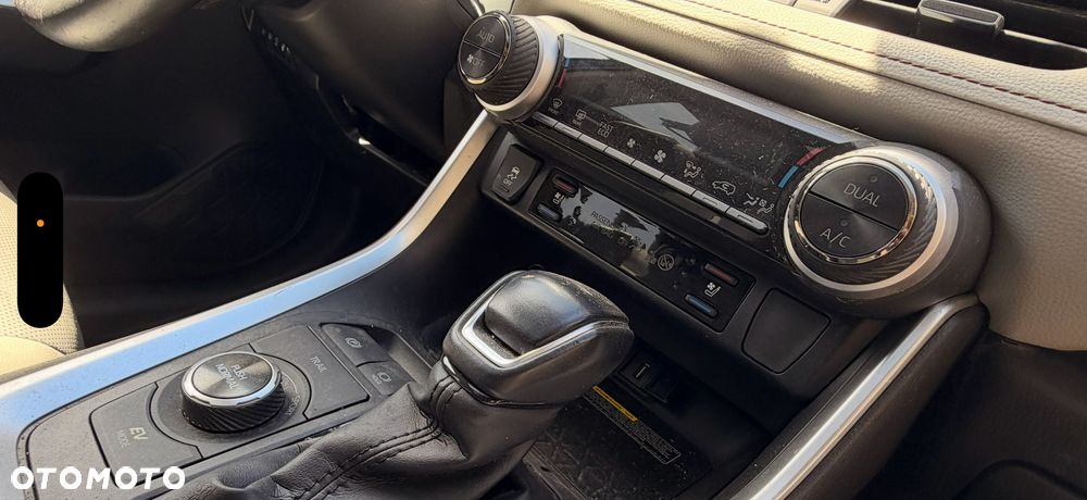 Toyota RAV4 2.5 Hybrid Black Edition by JBL 4x4 - 10