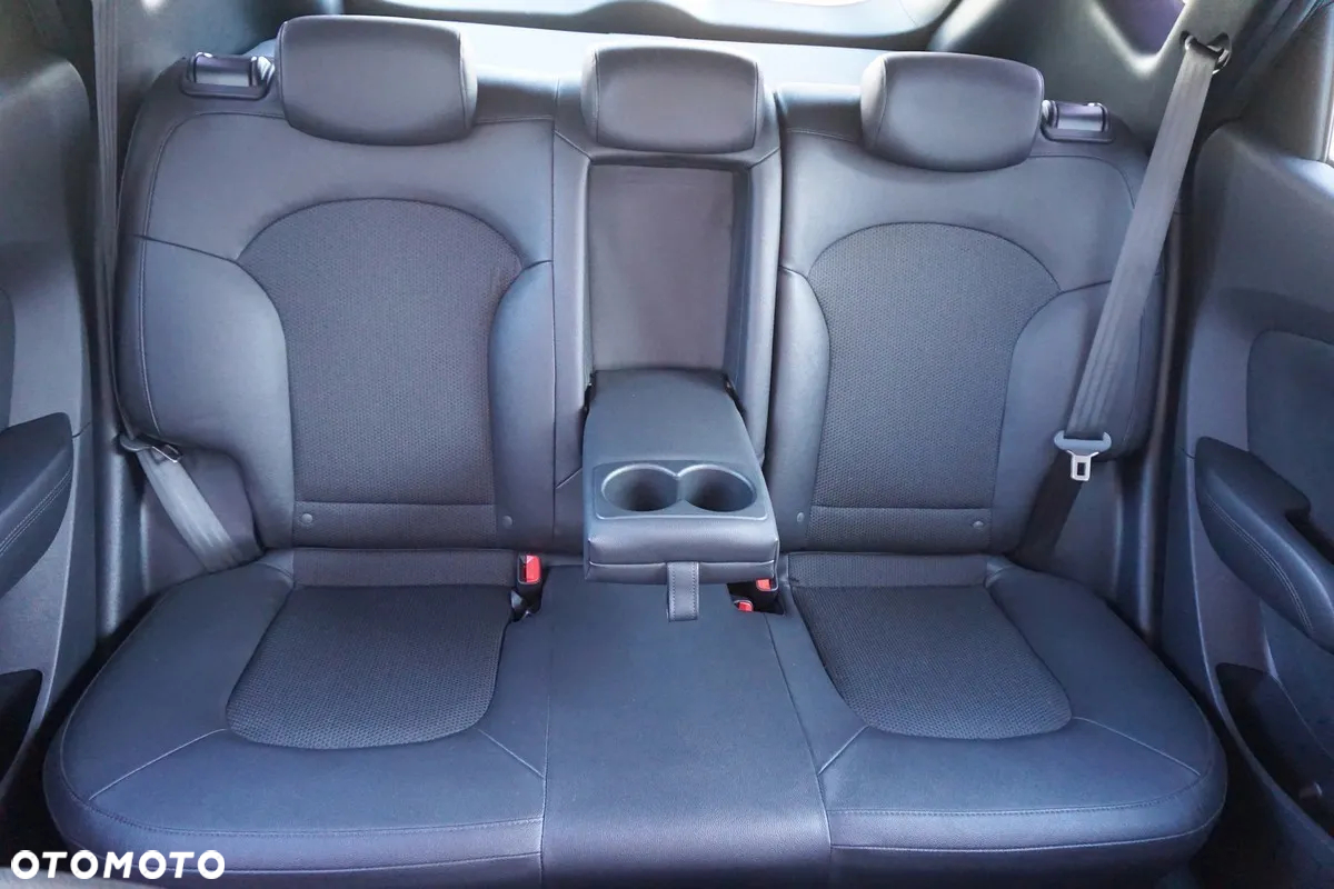 Hyundai ix35 - 36