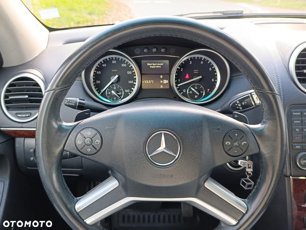 Mercedes-Benz GL 450 4Matic 7G-TRONIC - 19