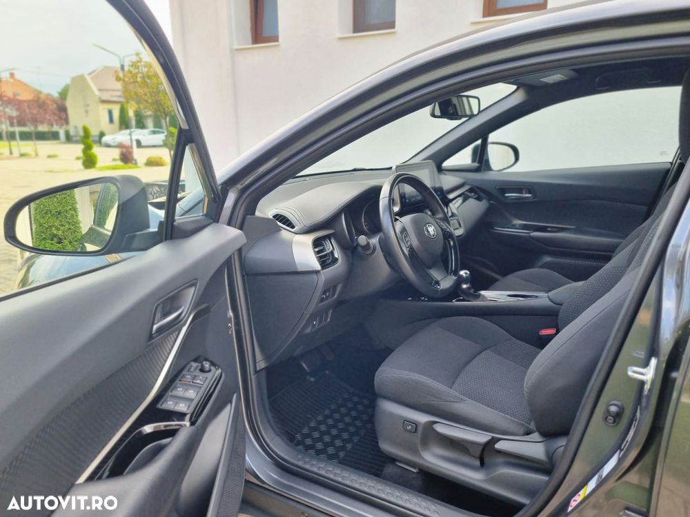 Toyota C-HR 1.8 HSD 122 CP 4x2 CVT C-ult Style - 15
