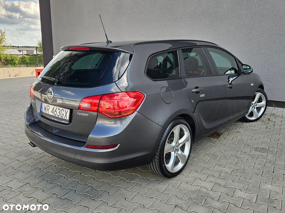 Opel Astra 1.4 Turbo Sport - 25