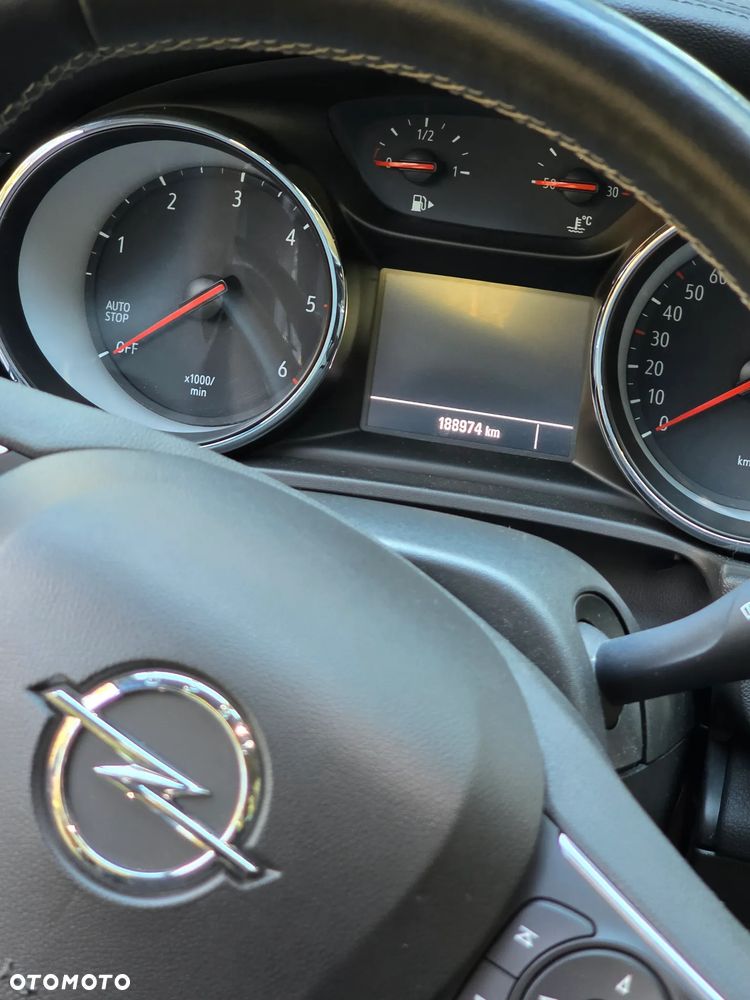 Opel Insignia 2.0 CDTI Innovation S&S - 8
