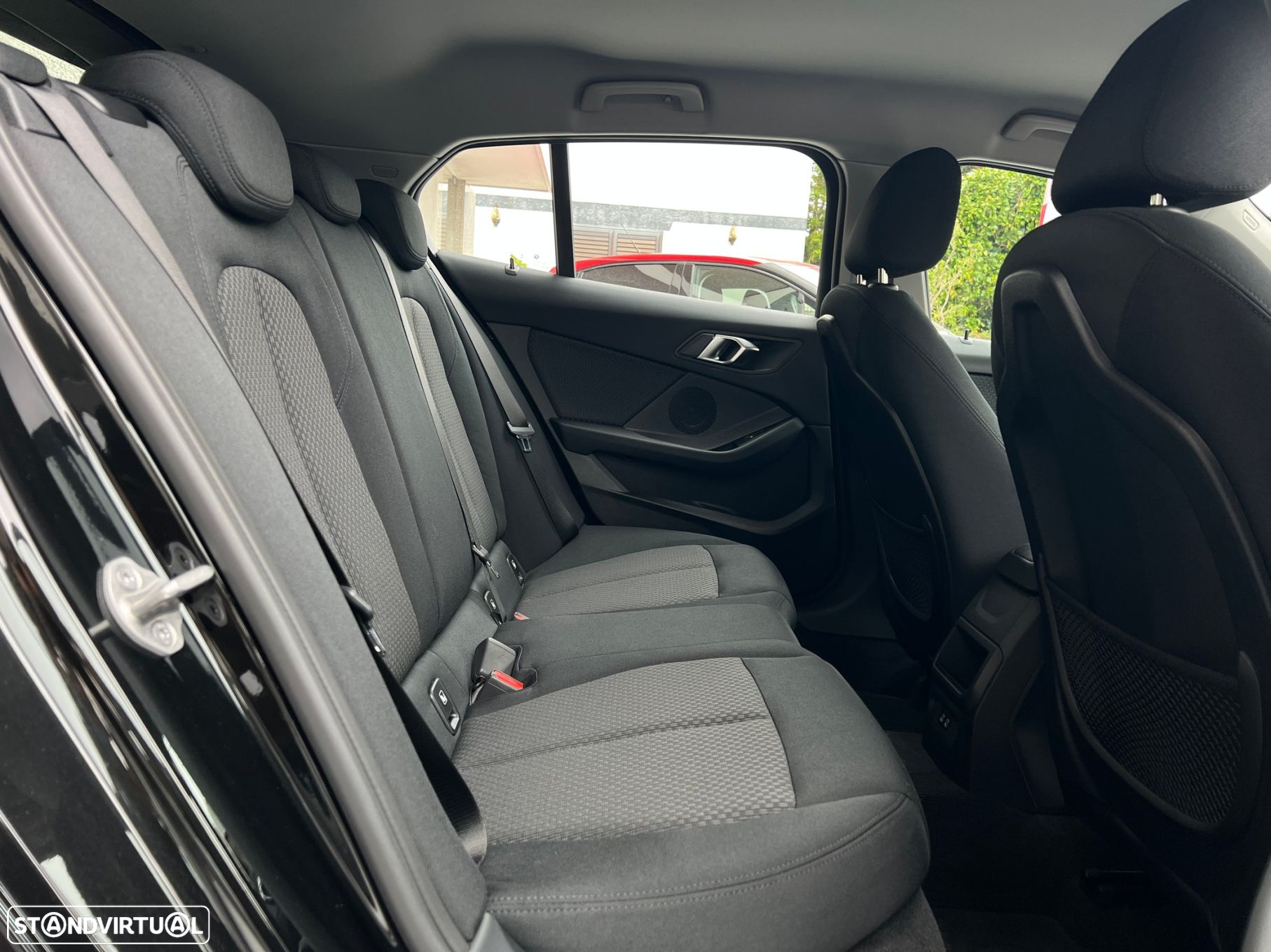 BMW 116 d Auto - 27