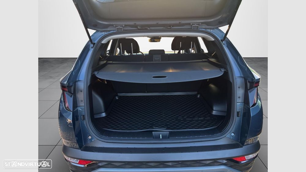 Hyundai Tucson 1.6 CRDi Premium — fotografia 15