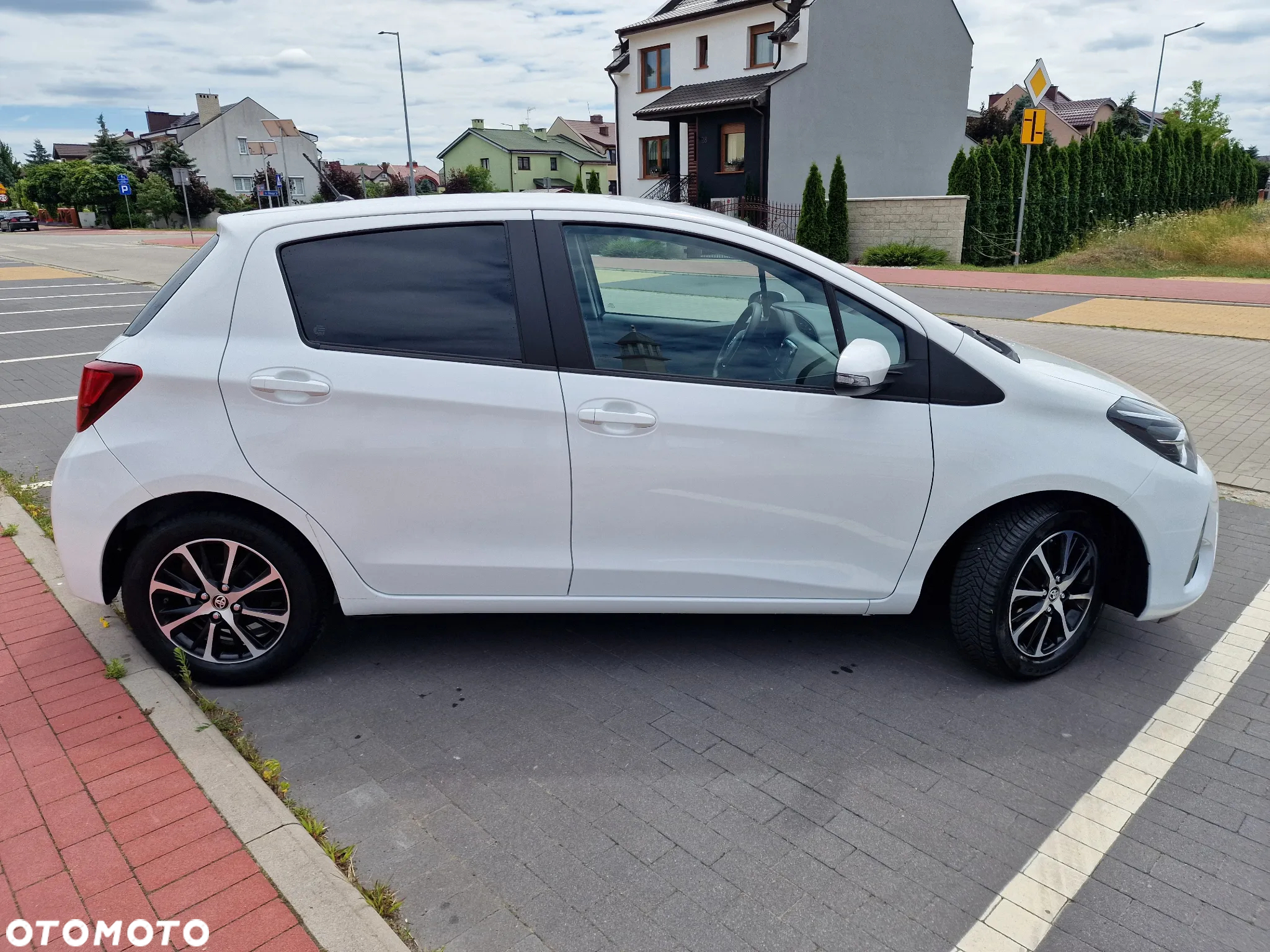 Toyota Yaris 1.0 Comfort - 9