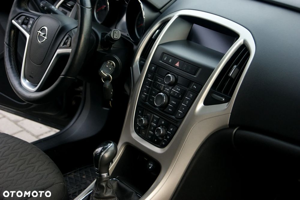 Opel Astra 1.4 Turbo Style - 35