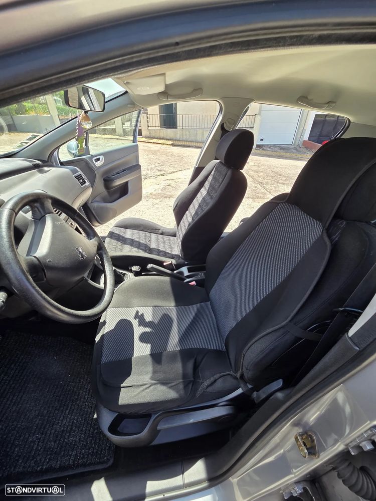 Peugeot 307 1.4 HDi XS - 5