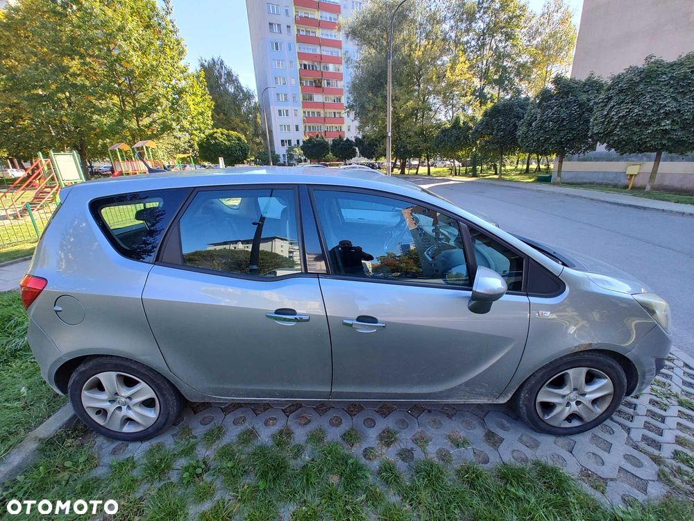 Opel Meriva - 1