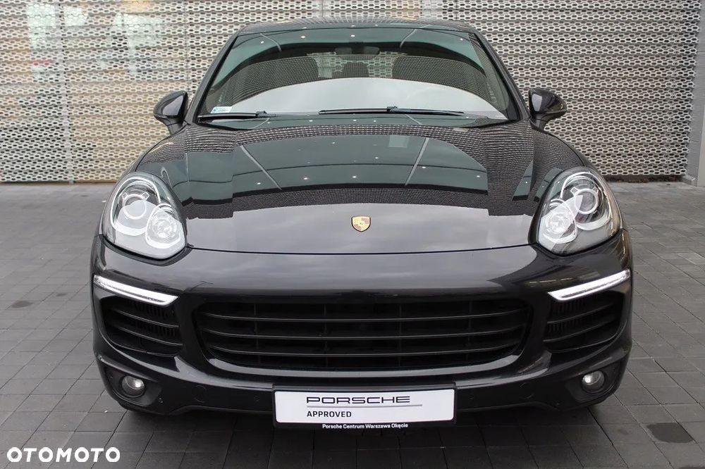 Porsche Cayenne S - 3