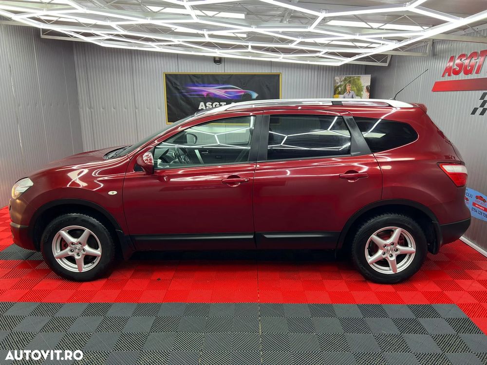 Nissan Qashqai+2 - 20