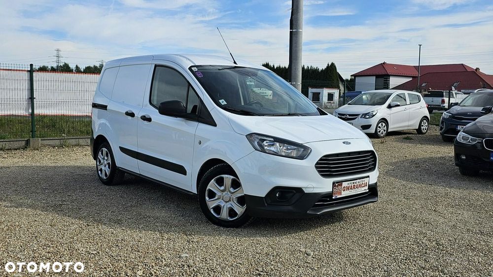 Ford Transit Courier - 3