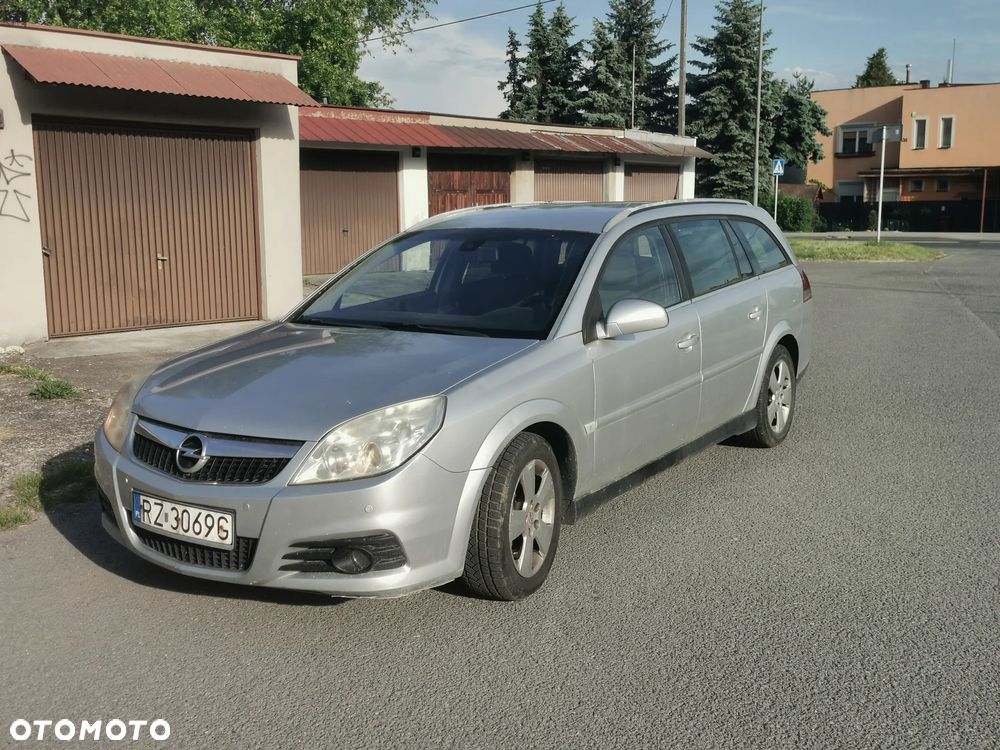 Opel Vectra 2.2 DTI Comfort - 1