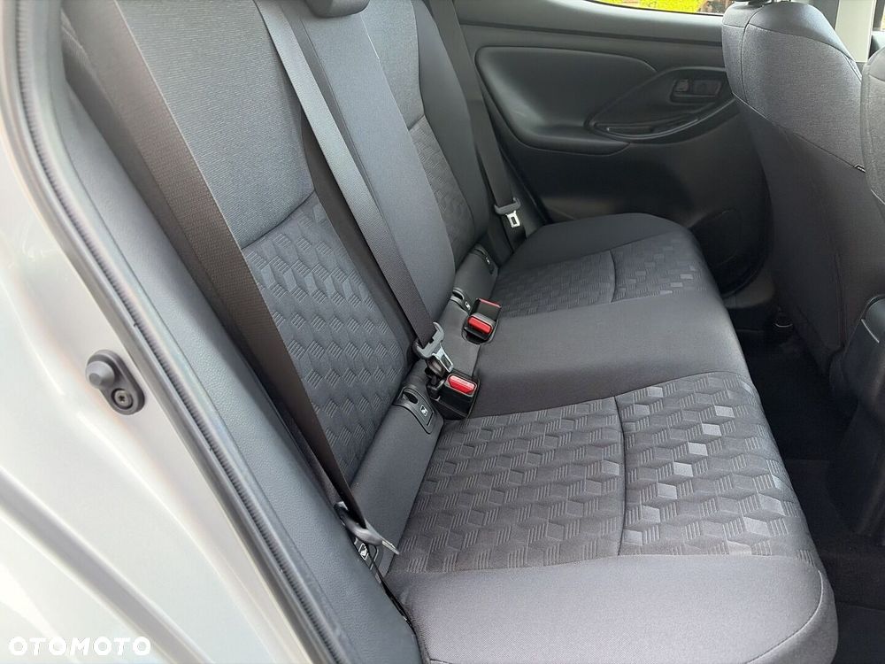 Toyota Yaris Hybrid 1.5 Style - 8
