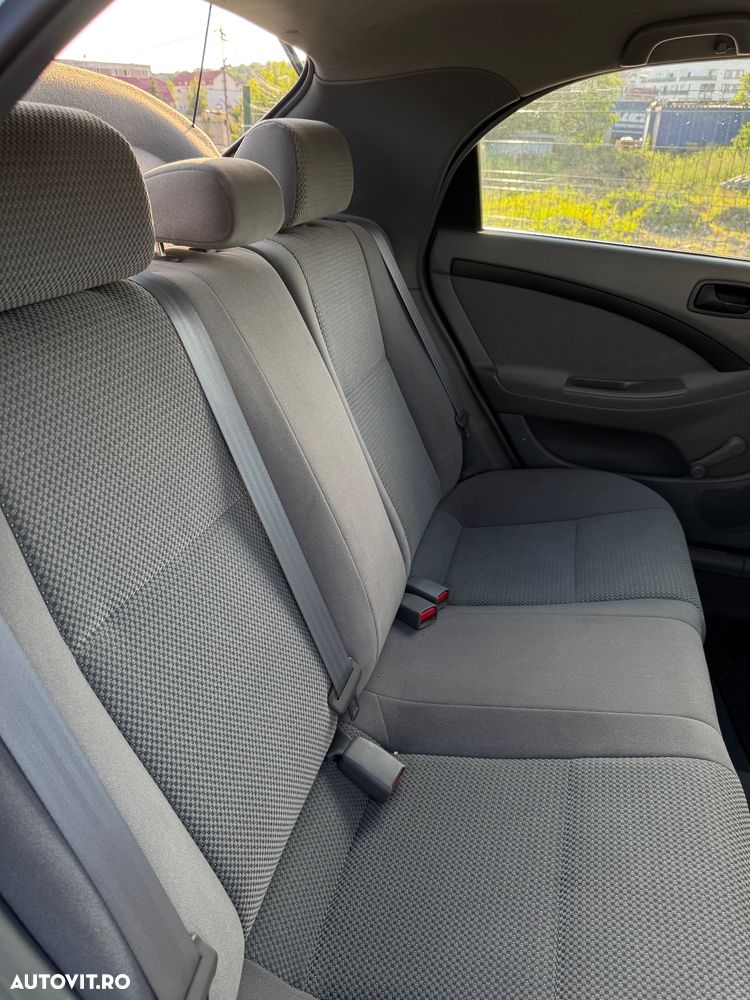 Chevrolet Lacetti - 10