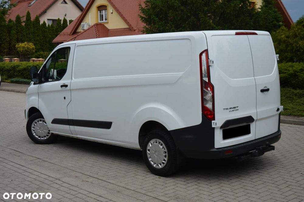 Ford TRANSIT CUSTOM L2H1 - 4