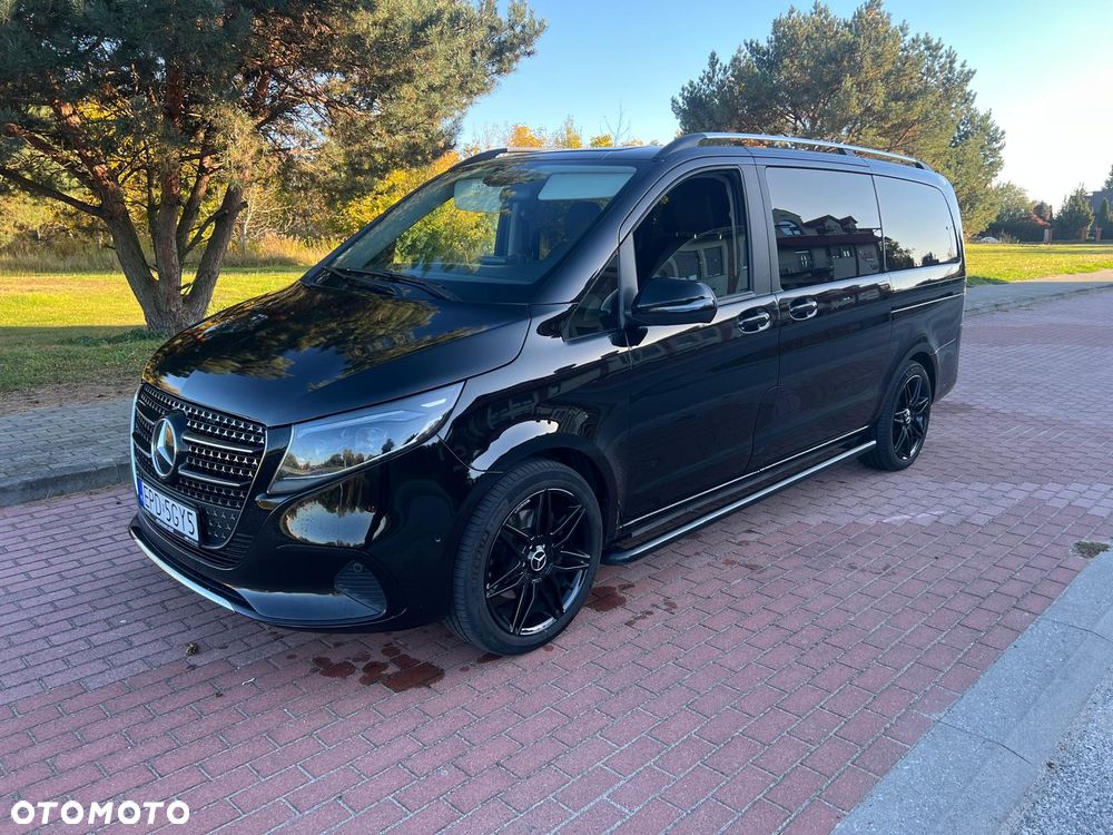 Mercedes-Benz V-Class