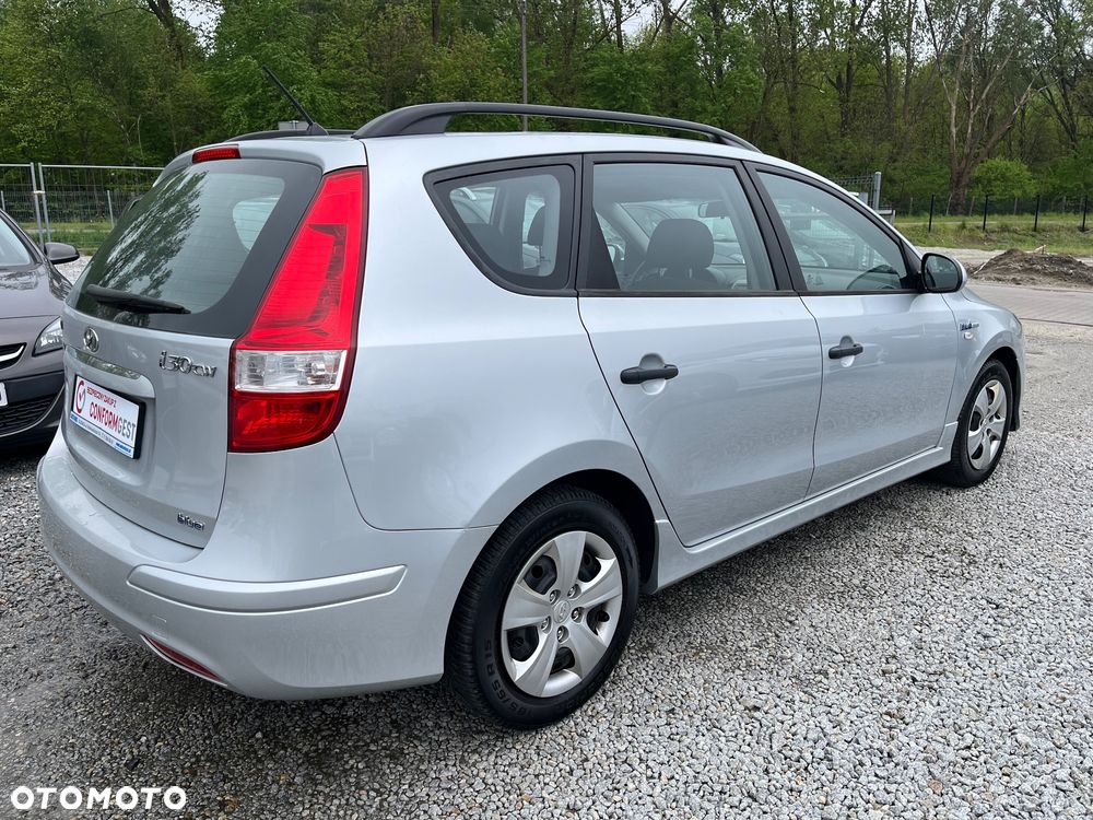 Hyundai i30 1.6 blue Comfort - 26