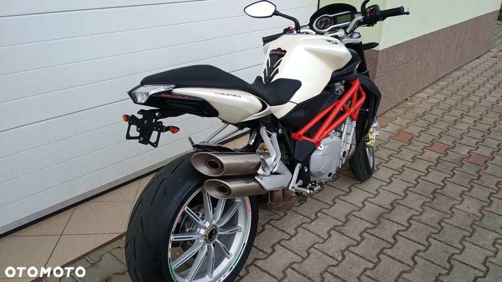 MV AGUSTA Brutale - 4