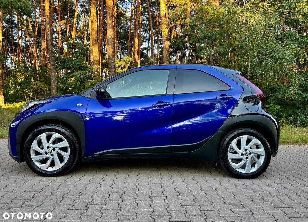 Toyota Aygo x.shift x-play connect - 3