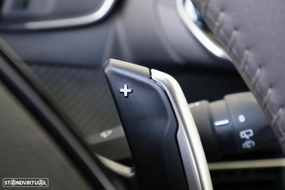 Peugeot 208 1.2 Hybrid Allure e-DCS6 - 20