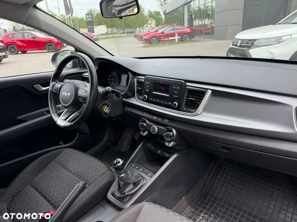 Kia Rio 1.2 M - 8