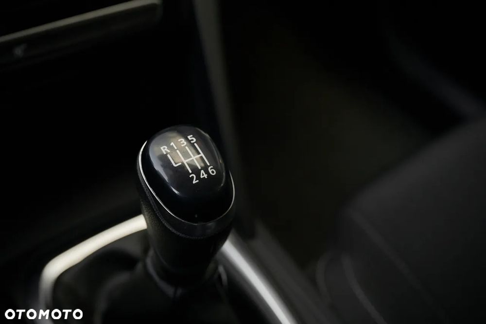 Renault Megane 1.3 TCe FAP Intens - 28