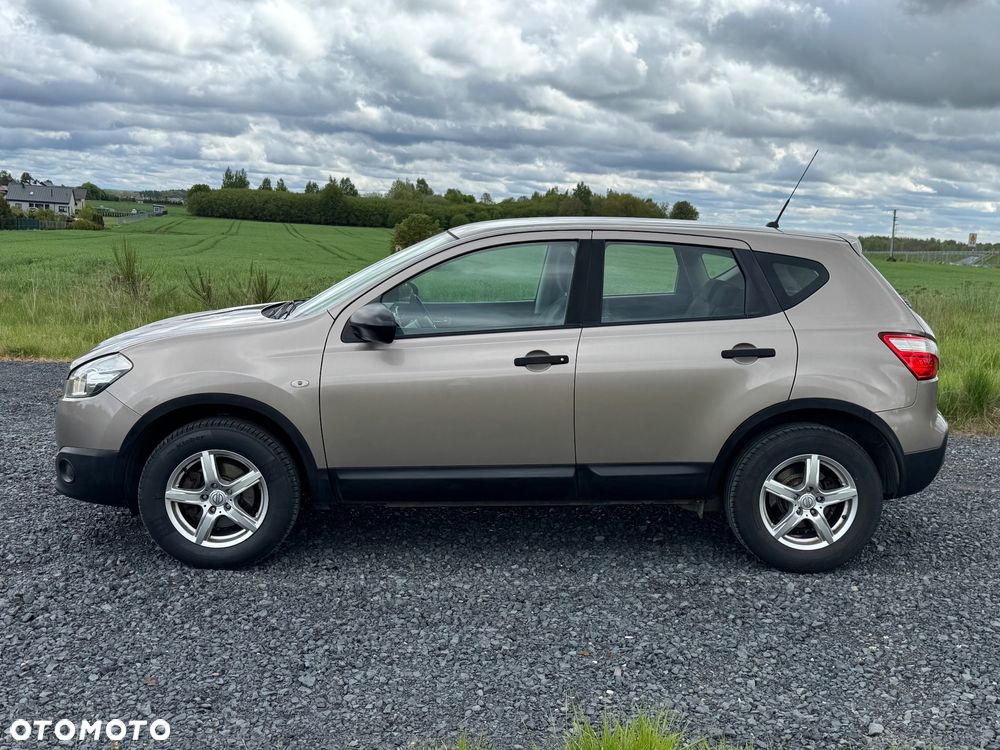 Nissan Qashqai 1.6 visia - 8