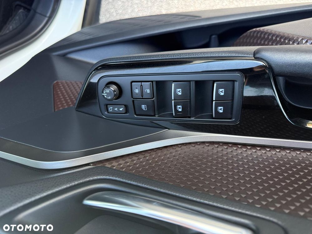 Toyota C-HR 1.2 Turbo Flow - 15