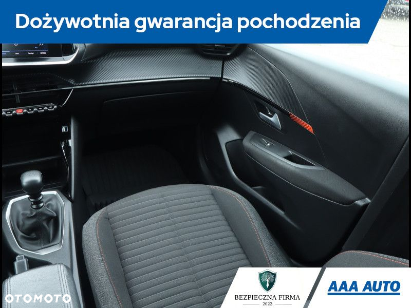 Peugeot 208 - 9