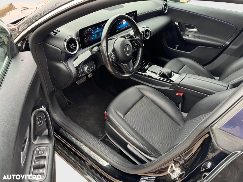 Mercedes-Benz CLA 180 d 7G-DCT - 9