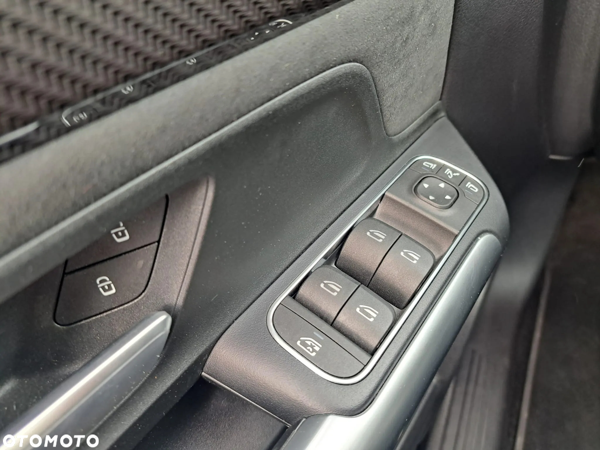 Mercedes-Benz GLA 200 d 8G-DCT AMG Line - 18