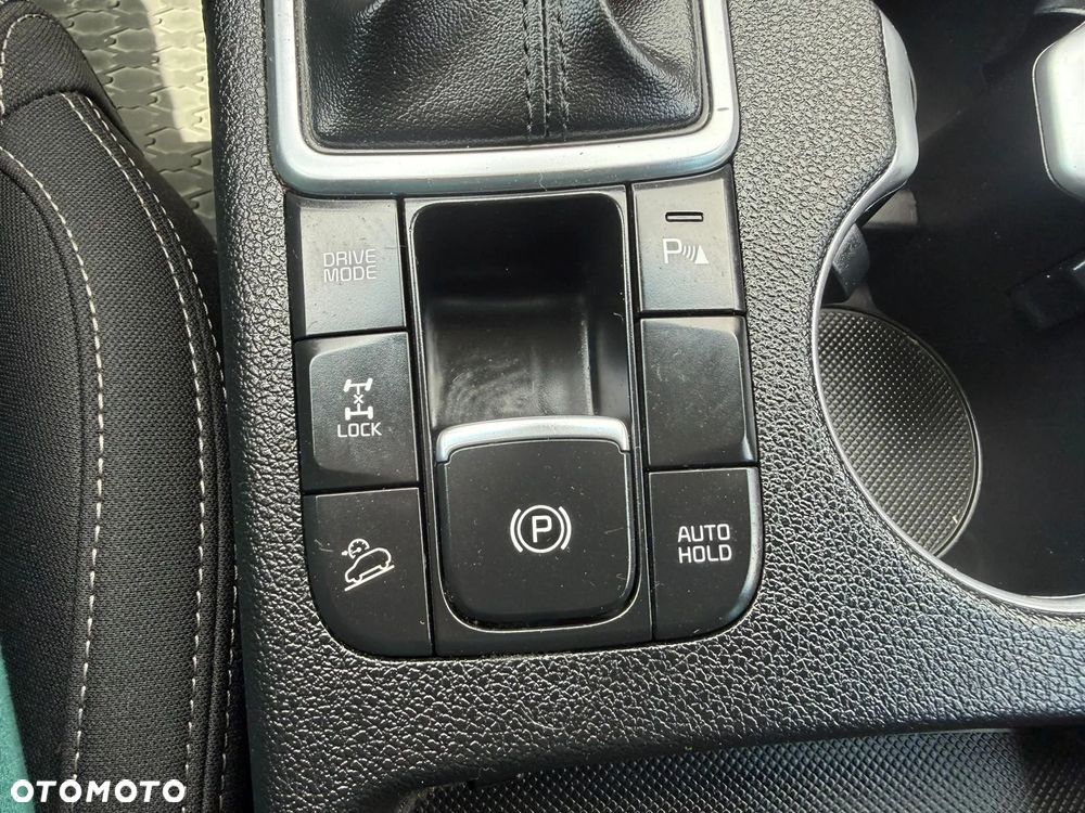 Kia Sportage 1.6 CRDI AWD Eco-Dynamics+ (48V M-H) DCT PLATINUM - 27