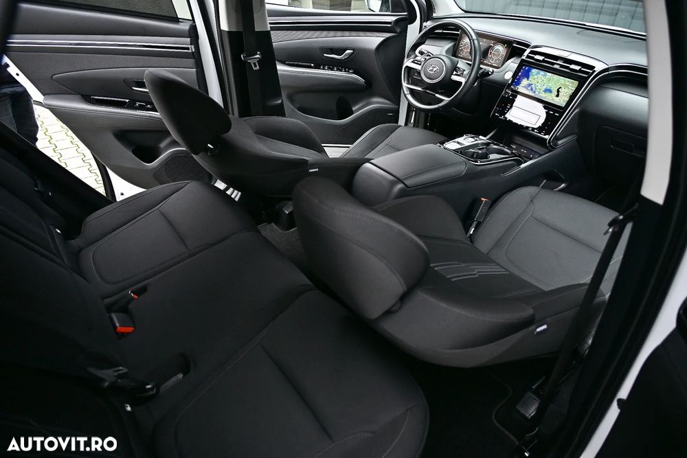 Hyundai Tucson 1.6 CRDi 48V-Hybrid 4WD DCT Select - 29