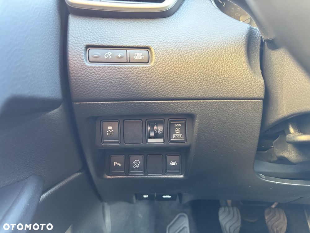 Nissan Qashqai 1.6 dCi 4 x 4 DPF acenta - 17