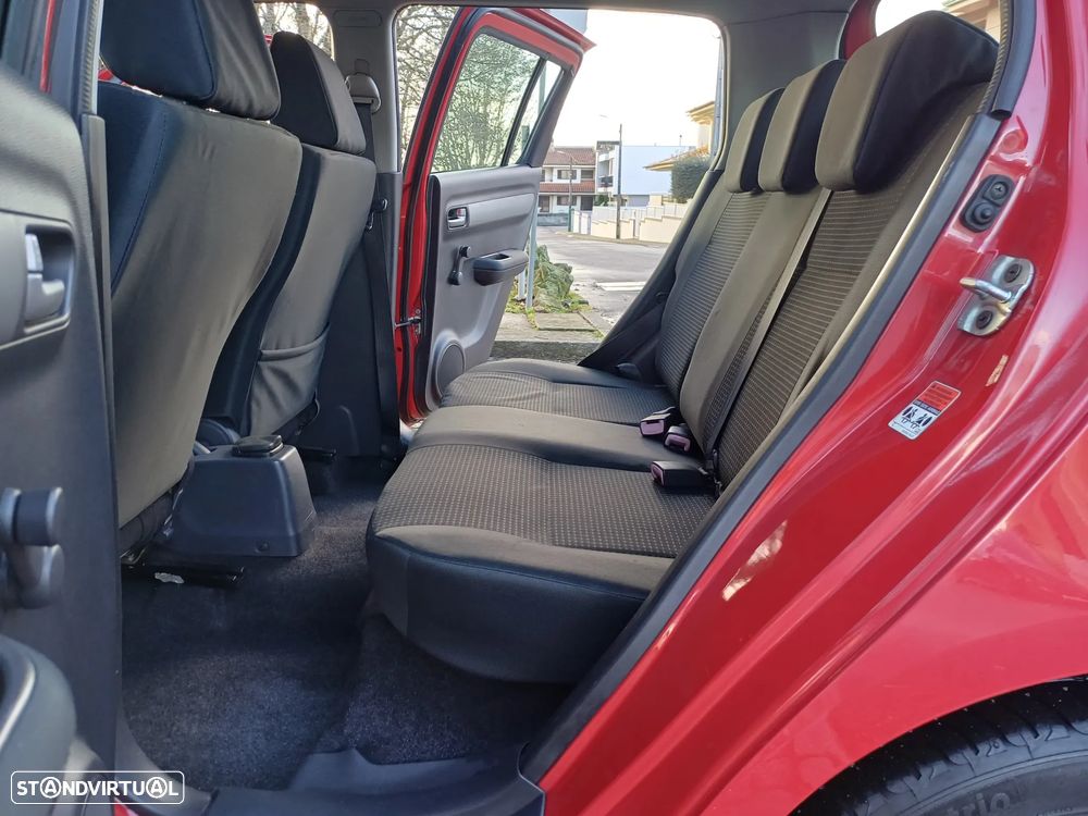 Suzuki Swift 1.3 DDiS GL - 38