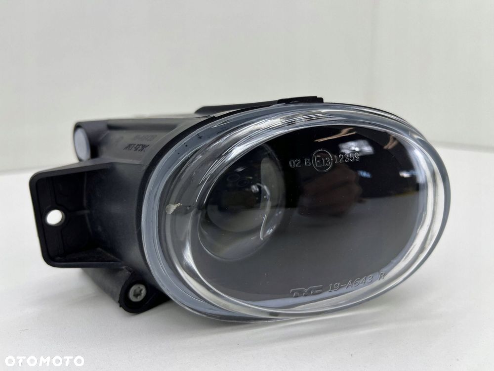 SEAT LEON I HALOGEN PRAWY PRZÓD ZAMIENNIK TYC