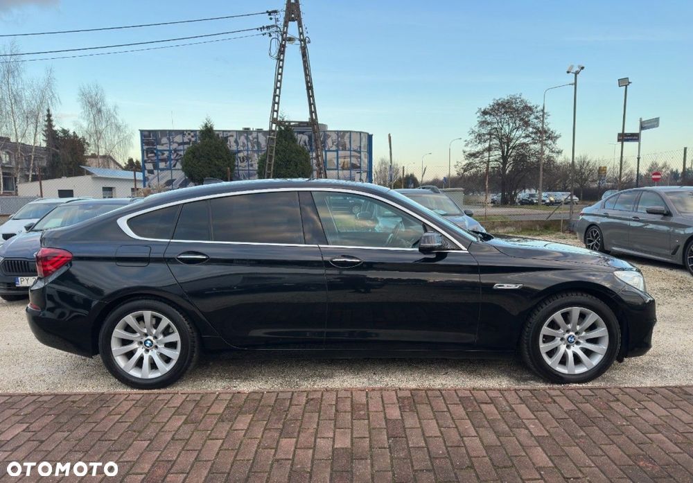BMW 5GT - 4