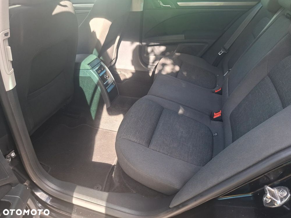 Skoda Superb 1.6 TDI Ambition Greenline - 11