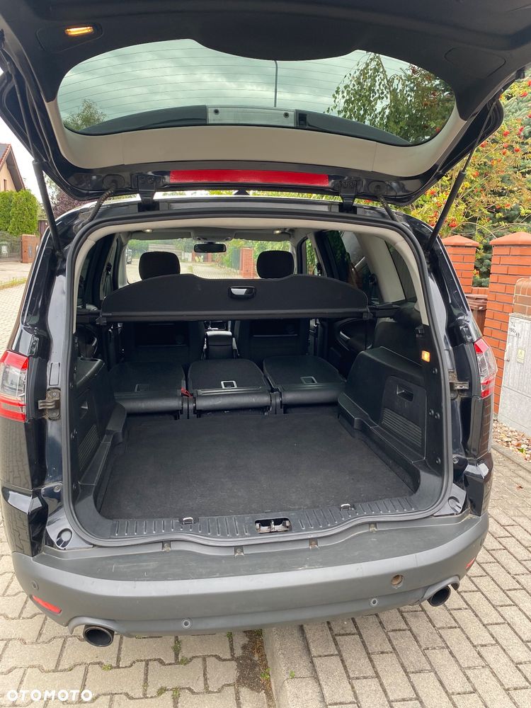 Ford S-Max - 8